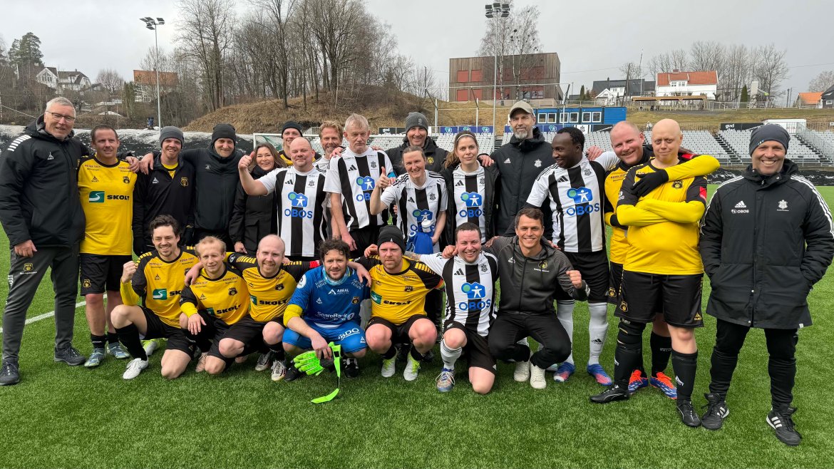 Tommel opp og god stemning etter Asker - Moss på Føyka